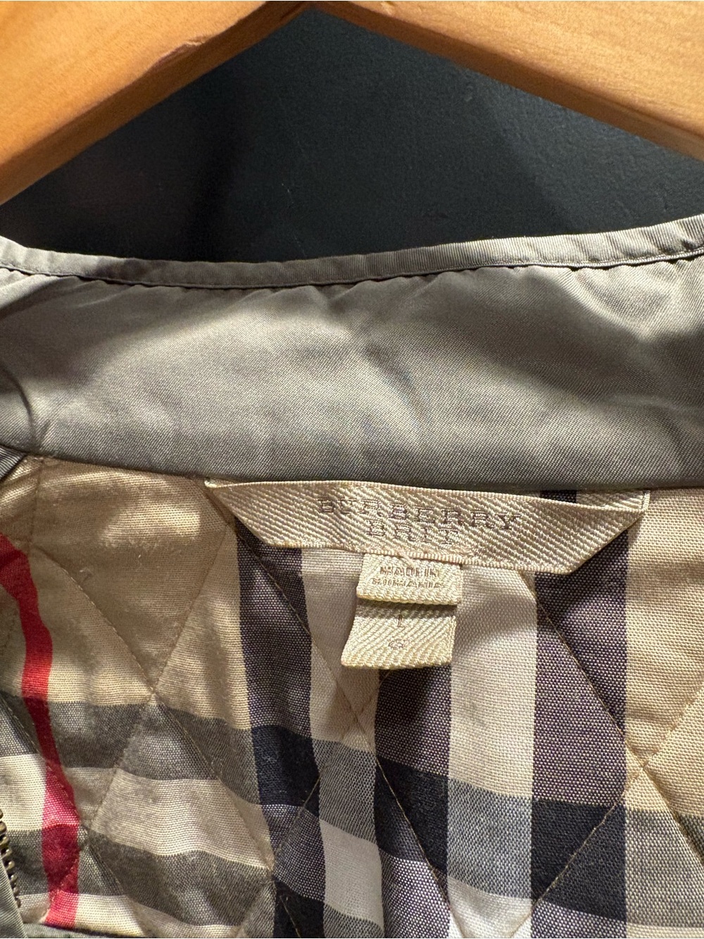 Burberry Britt nova check Quilted Women's Jacket in olive green large - Picture 12 of 13